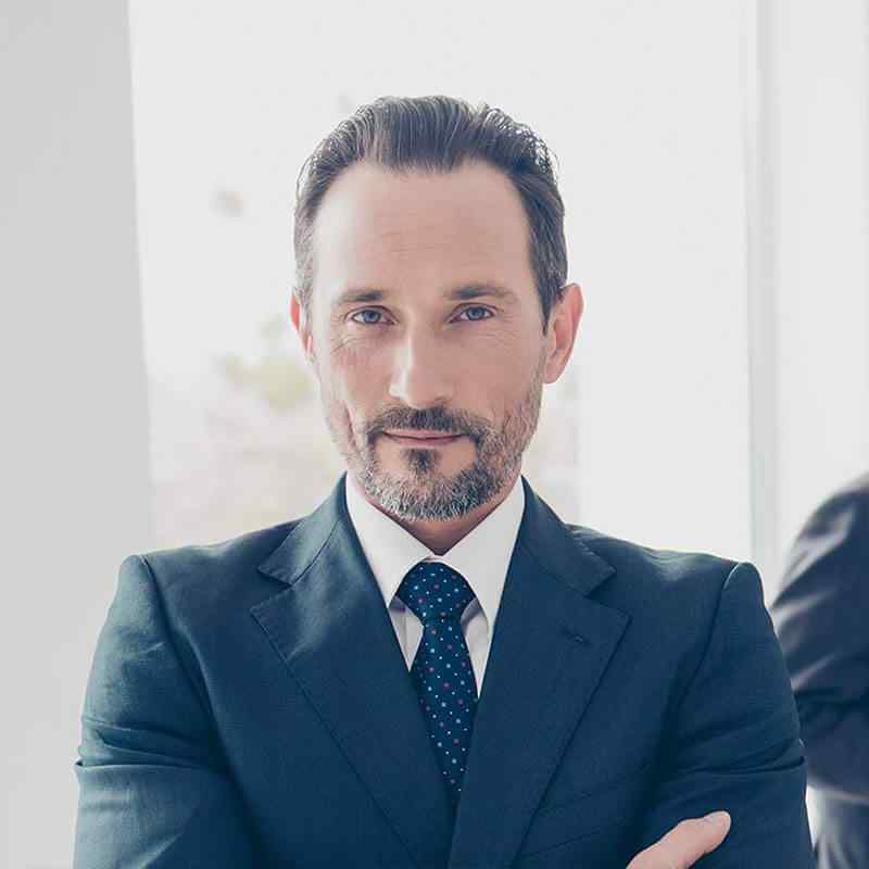 https://canadaglobaladvisors.com/wp-content/uploads/2019/04/img-people-06.jpg