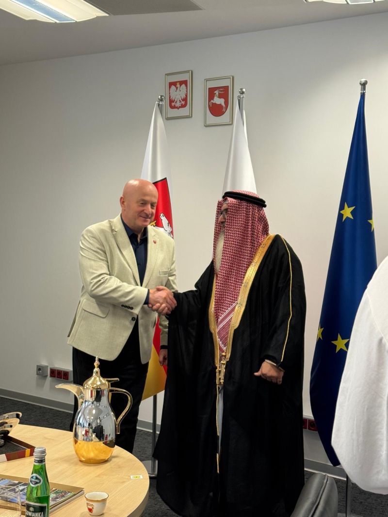 Sheikh Tarik Al Daher and Lublin regional leadership strengthening Bahrain-Poland cooperation