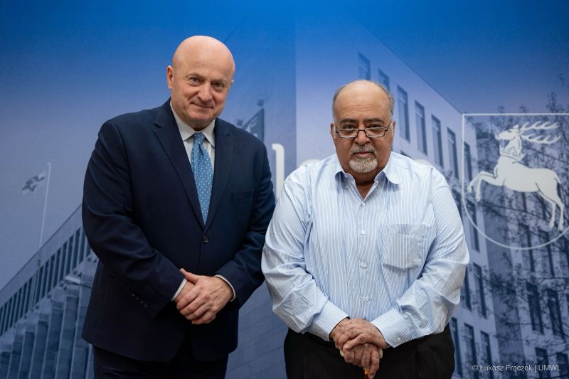 Officials and delegates at the Lublin-Bahrain cooperation meeting